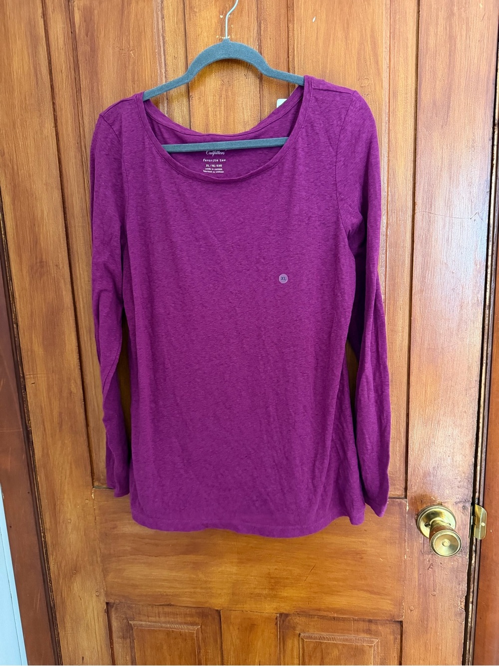NWT: American Eagle Outfitters Long-Sleeve Scoop Neck Top in Plum